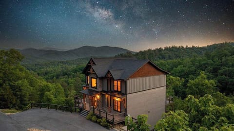 A peaceful mountain retreat with views that stretch for miles.
