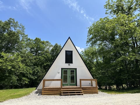Plan to visit and Stay Awhile!!☀️❤️
3BR/2Bath A-Frame cabin 