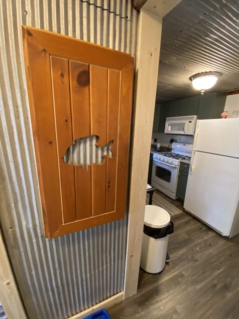 Charming details throughout the cabin