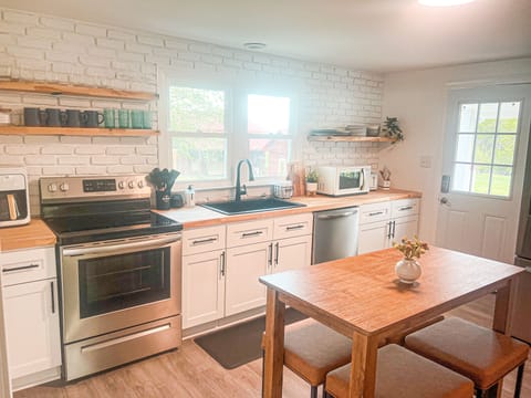 Fully stocked kitchen from spices to dishes