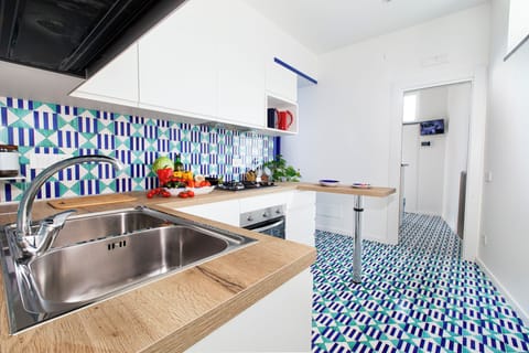 Villa, Sea View | Private kitchen | Electric kettle