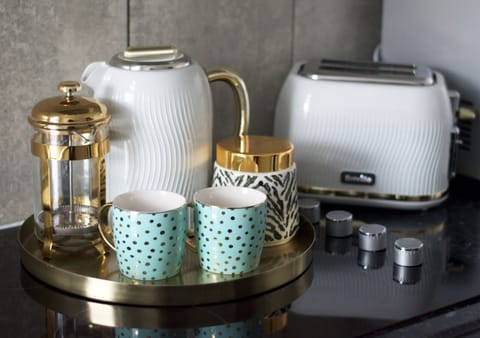 Kitchen | Kettle | Toaster 