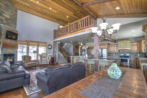 Kitchen, dining & family room