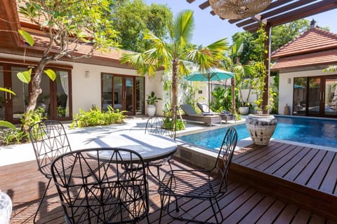 Villa Stella - Beachside Sanur (985)