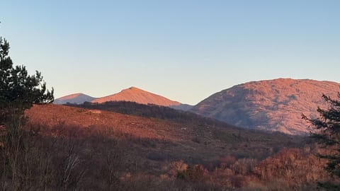 Sunset over the Beinn a'Bheither mountain massif, from the cabin.