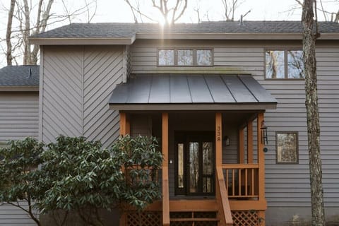 Welcome to the Castor Cabin! We can't wait to host you.