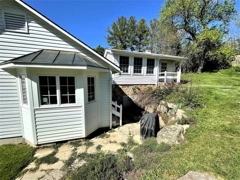 Back Patio with Grill
