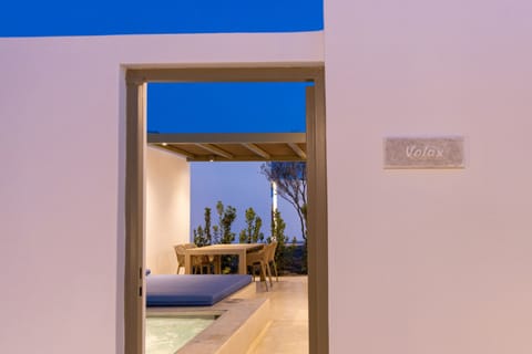 VOLAX Luxury Apartment, Private Pool | Terrace/patio