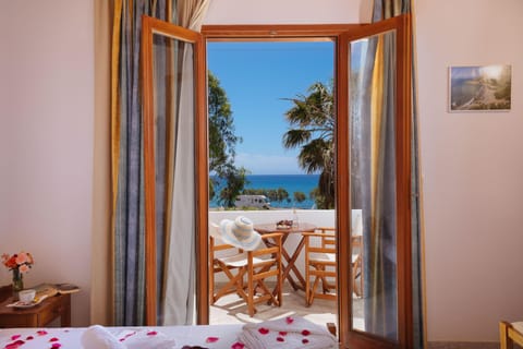 Classic Room | Individually furnished, free WiFi, bed sheets