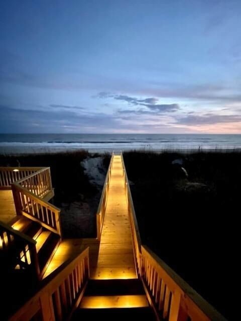 House, 5 Bedrooms | Property grounds