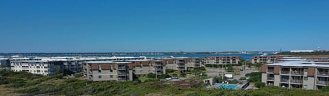 Condo, 2 Bedrooms | Exterior