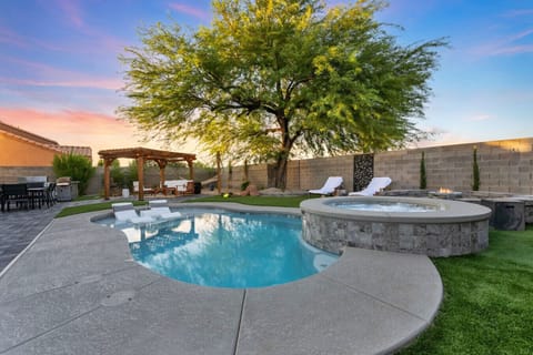 Backyard PoolPool, hammocks, lounge areas, BBQ, hot tub, games, and space to relax - everything you need for full vacation mode.