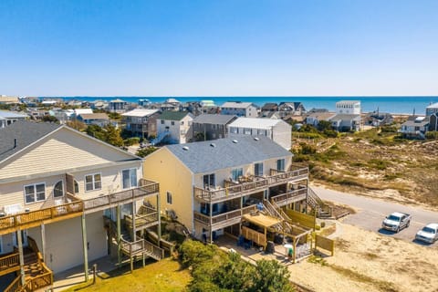 Condo, 2 Bedrooms | Exterior