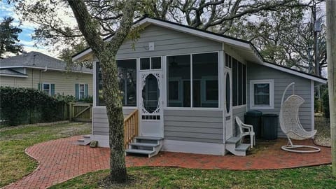 House, 2 Bedrooms | Exterior