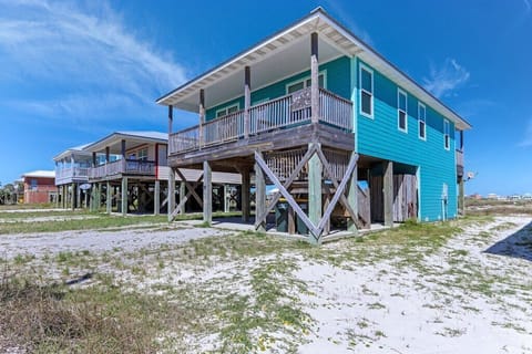 frontof home lots of light in living space
