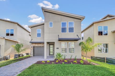 1117KingsbarnSt,ChampionsGate_01