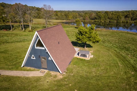 Welcome to The Blue Heron Cabin!