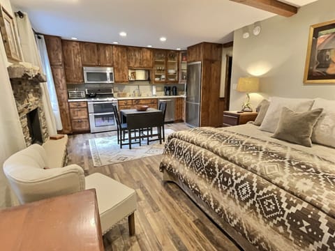 Living space flows into dining and kithcen