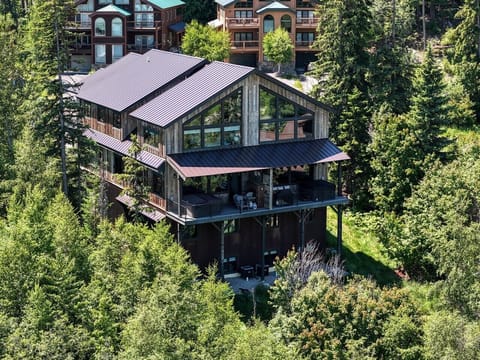 Ultimate Whitefish Mountain Home Quad Level Duplex - Sleeps 44