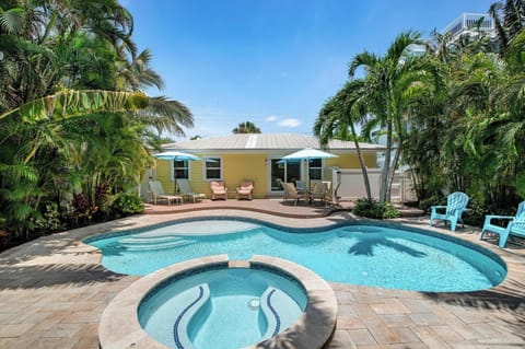 Blissful pool and spa
