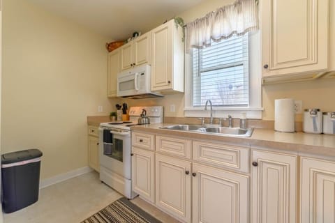 Fully stocked kitchen.