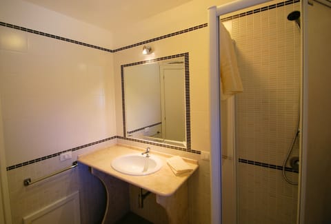 Free toiletries, hair dryer, bidet, towels