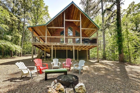 Broken Bow Vacation Rental | 2BR | 2BA | 1,475 Sq Ft | Step-Free Entry
