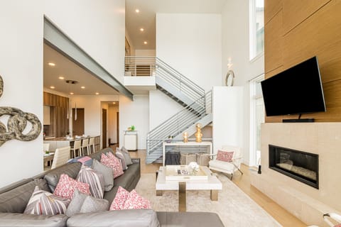 Living Room with a Smart TV and Gas Fireplace