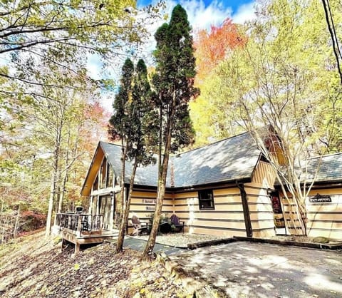 Private away from the hustle and bustle, yet nearby all the fun