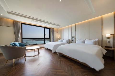 Premium Twin Room, 2 Double Beds, Sea View | Premium bedding, free WiFi, bed sheets