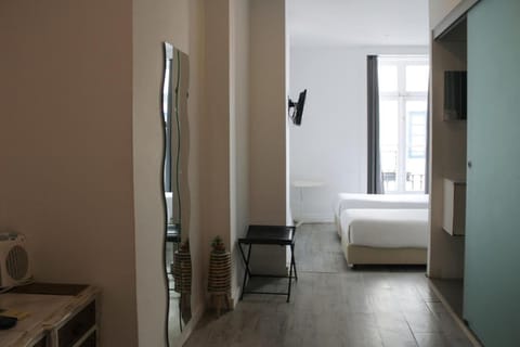 Standard Quadruple Room | Free WiFi, bed sheets