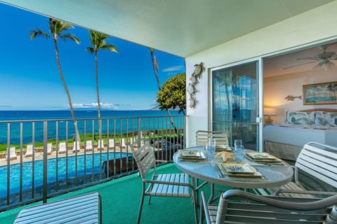 Stunning Views From Lanai~ Living Spaces & Primary Bedroom