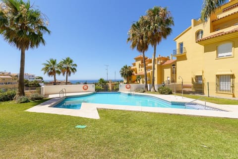 Holiday Home Swimming Pool