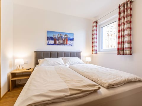 Furniture, Property, Comfort, Window, Wood, Textile, Shade, Interior Design, Architecture, Bed Frame
