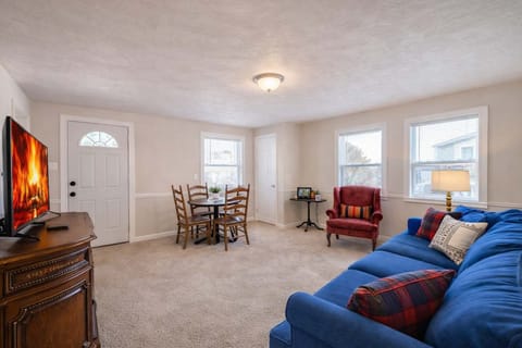 Enjoy Family Time In The Large Living Room