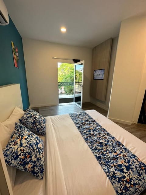 Executive Double Room | WiFi (free), bed sheets