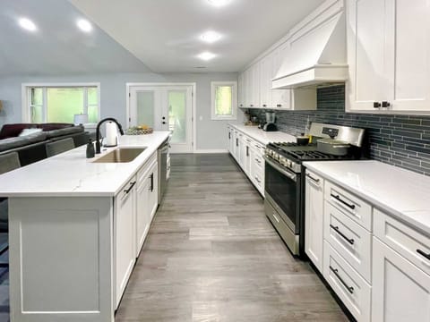 Large kitchen with all the amenities