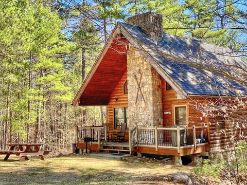 Adirondack Mountain Cabin is nestled on a serene 2 acres in the heart of the Adirondack Park, close to Whiteface Mountain and Lake Placid.