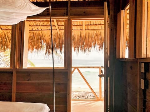 Basic Room, 1 Double Bed, Ocean View | Free WiFi, bed sheets