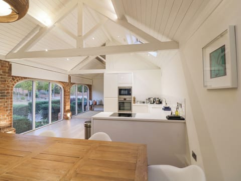 Cottage | Interior