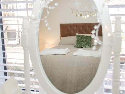 1 bedroom, individually decorated, individually furnished, free WiFi