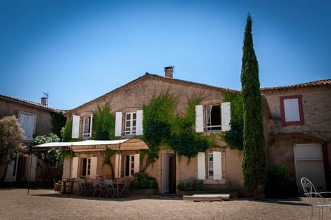 Gite Coté Cour, vue de la façade