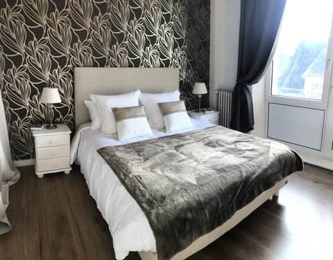 Comfort Double Room | Premium bedding, down comforters, individually decorated