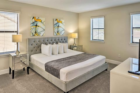 House (4 Bedrooms) | Interior