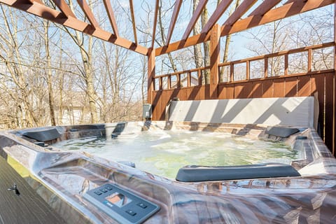 House (5 Bedrooms) | Property amenity