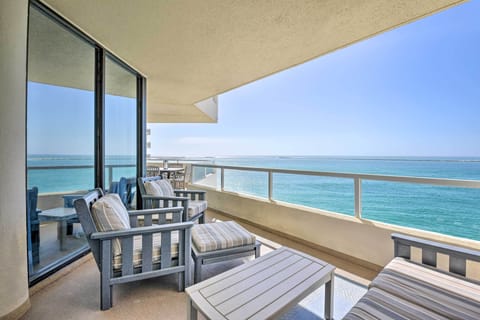Apartment (3 Bedrooms) | Front of property