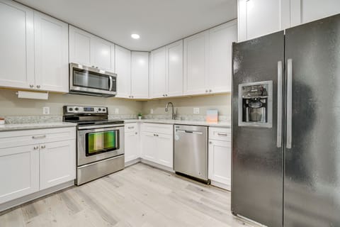 Apartment (0 Bedroom) | Interior