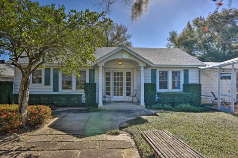 Cottage (2 Bedrooms) | Interior