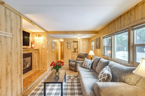 House (1 Bedroom) | Interior