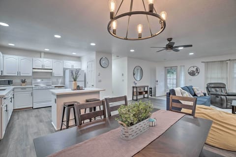 House (3 Bedrooms) | Front of property
